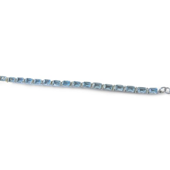 Sterling Silver 16ct Blue Topaz Bracelet - Picture 7 of 7